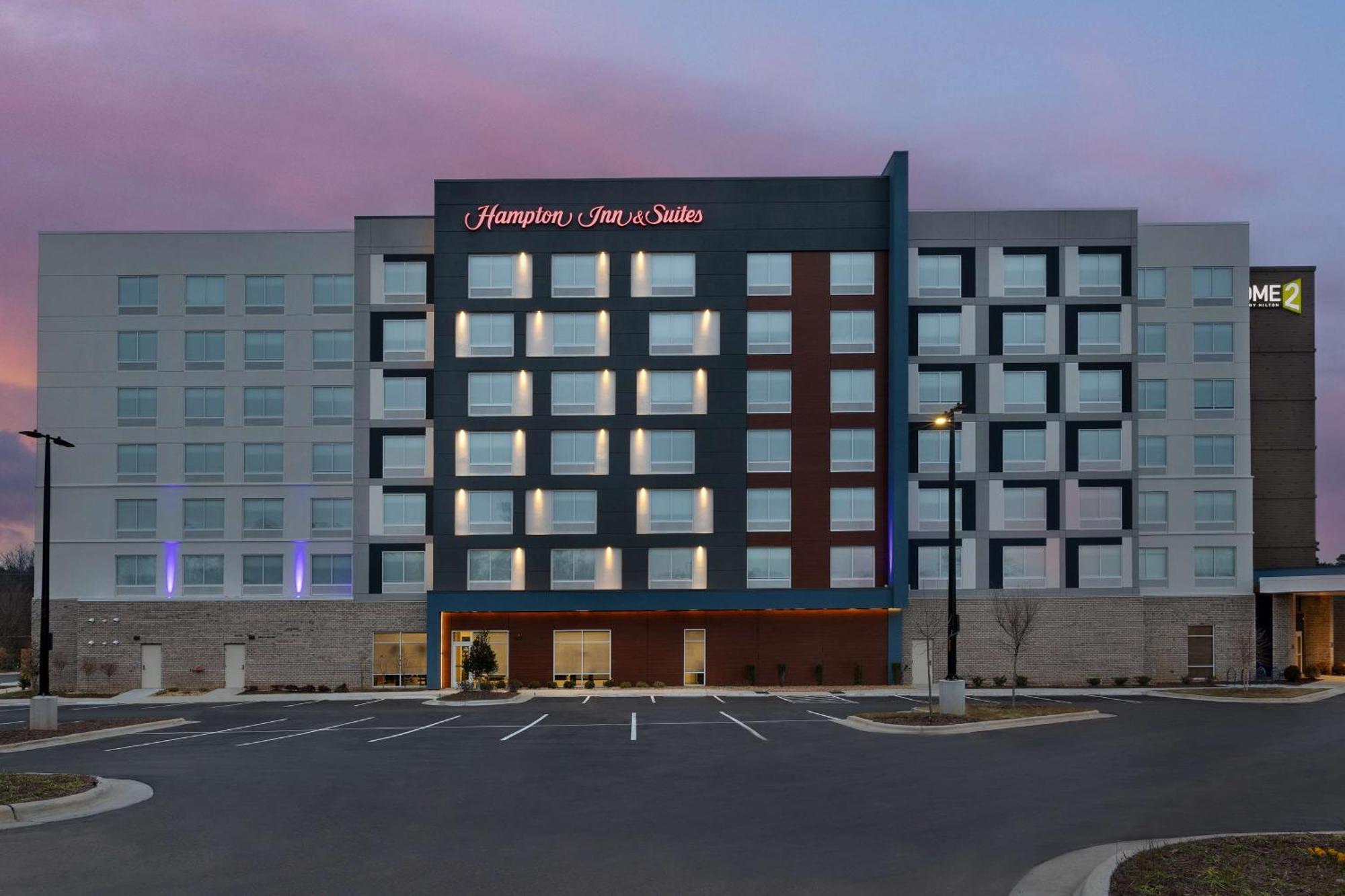 Hampton Inn & Suites Durham University Medical Center Exteriér fotografie