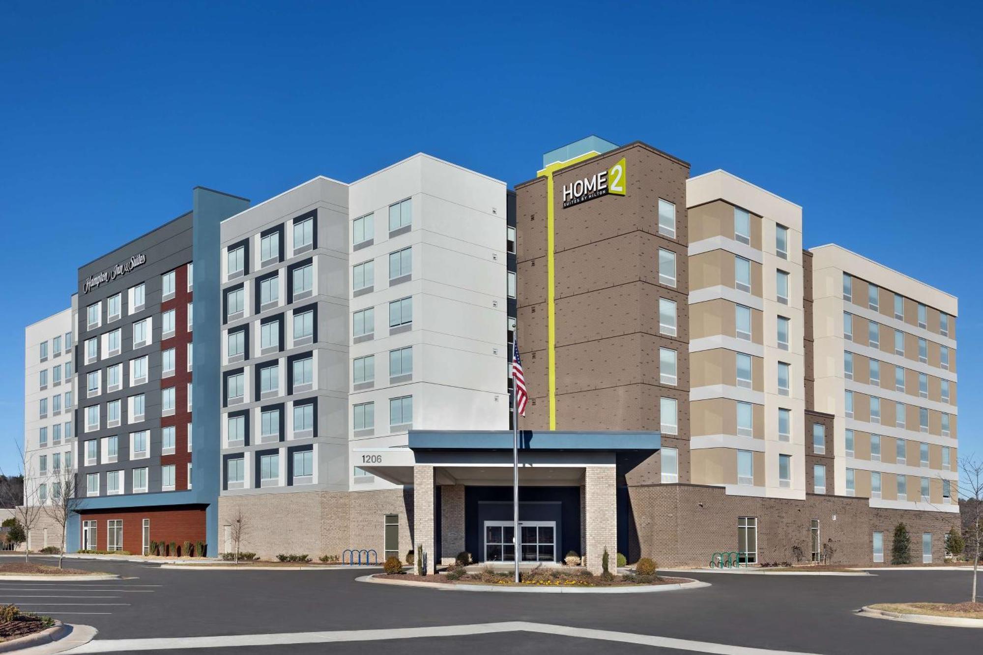 Hampton Inn & Suites Durham University Medical Center Exteriér fotografie
